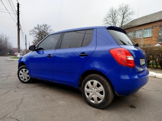 Синій Шкода Фабія, об'ємом двигуна 1.2 л та пробігом 274 тис. км за 3500 $, фото 4 на Automoto.ua