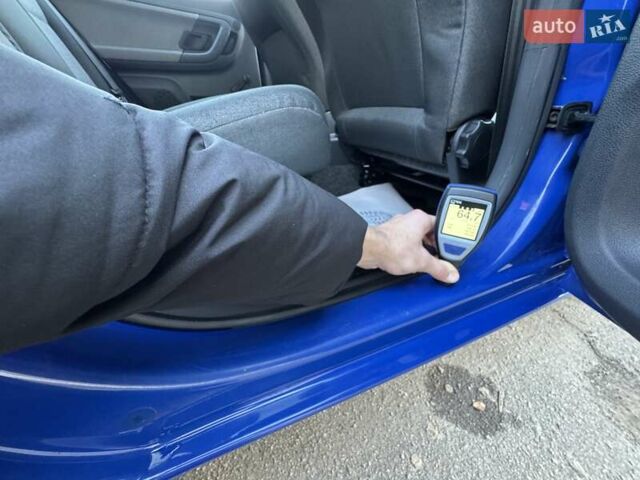 Синий Шкода Фабия, объемом двигателя 1.4 л и пробегом 195 тыс. км за 6900 $, фото 79 на Automoto.ua