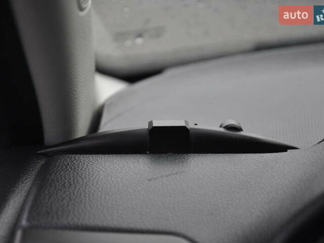 Синий Шкода Фабия, объемом двигателя 1.2 л и пробегом 206 тыс. км за 3999 $, фото 34 на Automoto.ua