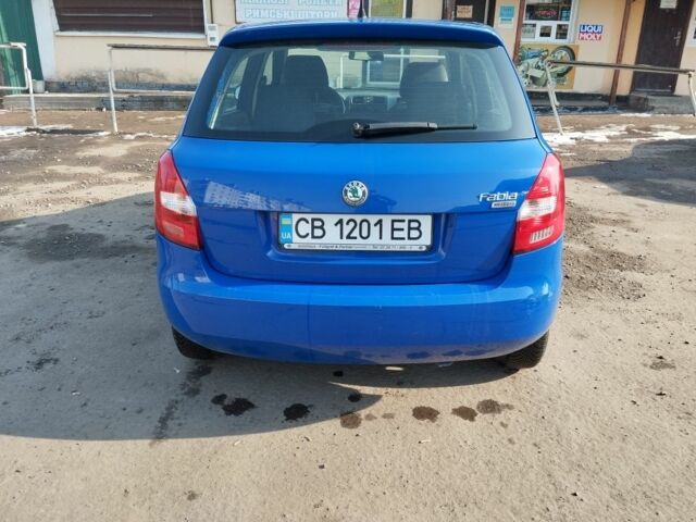 Синій Шкода Фабія, об'ємом двигуна 1.2 л та пробігом 103 тис. км за 4700 $, фото 5 на Automoto.ua