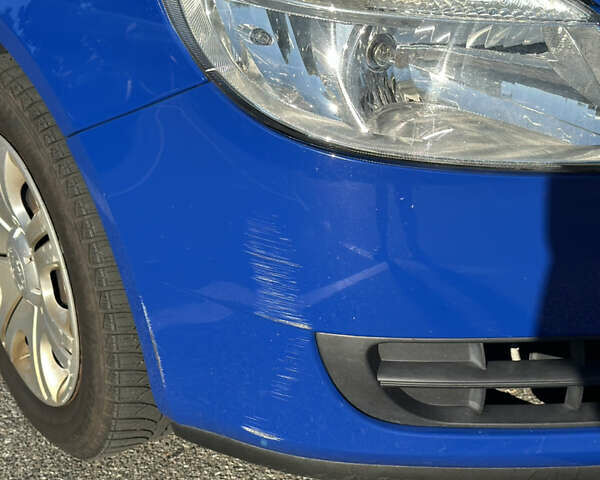 Синий Шкода Фабия, объемом двигателя 1.2 л и пробегом 239 тыс. км за 5500 $, фото 16 на Automoto.ua