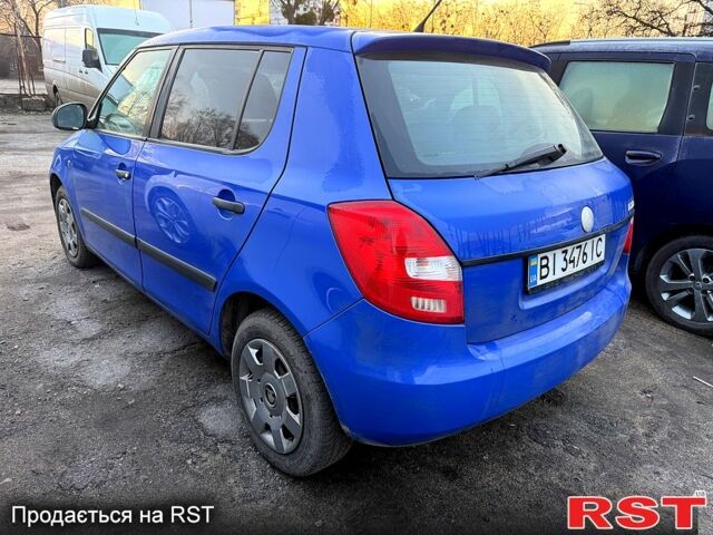 Синій Шкода Фабія, об'ємом двигуна 1.2 л та пробігом 240 тис. км за 4100 $, фото 3 на Automoto.ua