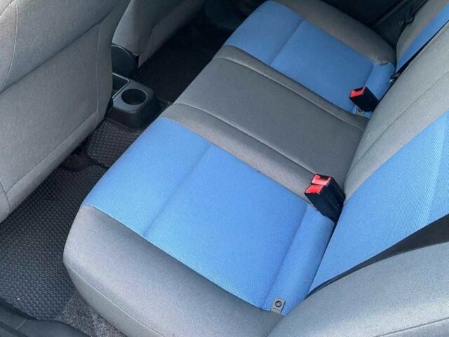 Синий Шкода Фабия, объемом двигателя 1.2 л и пробегом 83 тыс. км за 5300 $, фото 6 на Automoto.ua