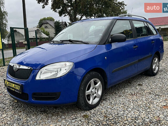 Синій Шкода Фабія, об'ємом двигуна 1.2 л та пробігом 189 тис. км за 5300 $, фото 2 на Automoto.ua