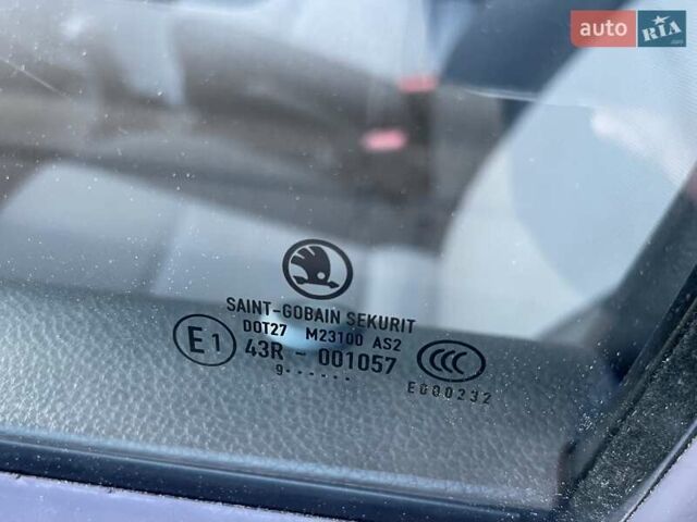 Синий Шкода Фабия, объемом двигателя 1.4 л и пробегом 195 тыс. км за 6900 $, фото 49 на Automoto.ua