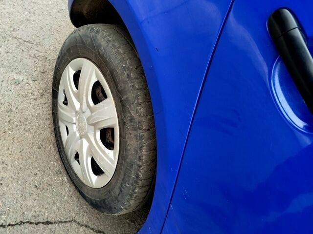 Синій Шкода Фабія, об'ємом двигуна 1.2 л та пробігом 274 тис. км за 3500 $, фото 10 на Automoto.ua