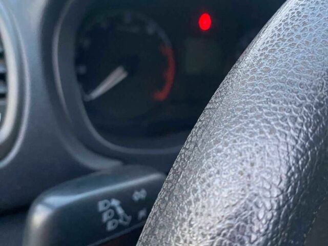 Синий Шкода Фабия, объемом двигателя 1.2 л и пробегом 83 тыс. км за 5300 $, фото 3 на Automoto.ua