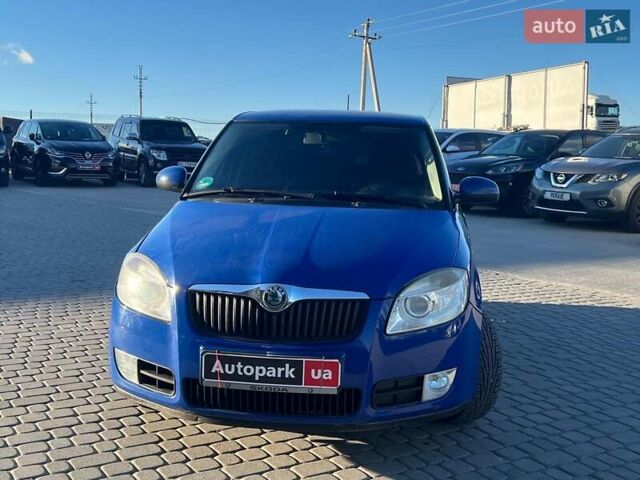 Синий Шкода Фабия, объемом двигателя 1.2 л и пробегом 140 тыс. км за 5140 $, фото 2 на Automoto.ua