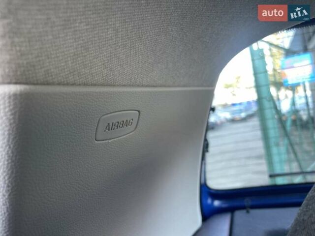 Синий Шкода Фабия, объемом двигателя 1.4 л и пробегом 195 тыс. км за 6900 $, фото 31 на Automoto.ua