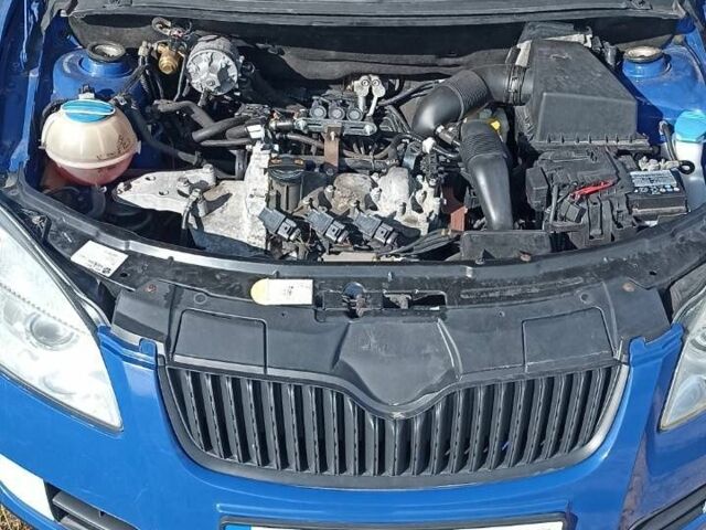 Синий Шкода Фабия, объемом двигателя 1.2 л и пробегом 130 тыс. км за 5200 $, фото 16 на Automoto.ua