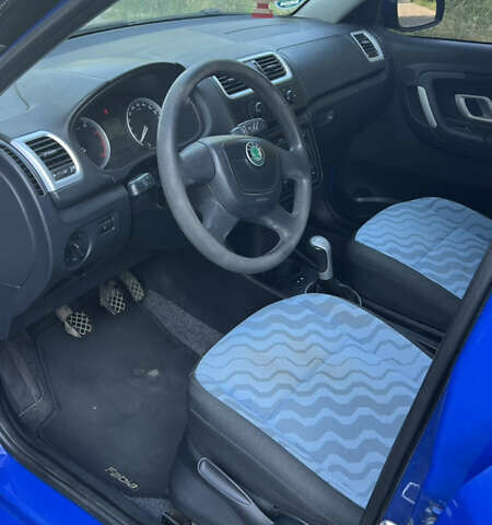 Синий Шкода Фабия, объемом двигателя 1.2 л и пробегом 156 тыс. км за 4850 $, фото 17 на Automoto.ua