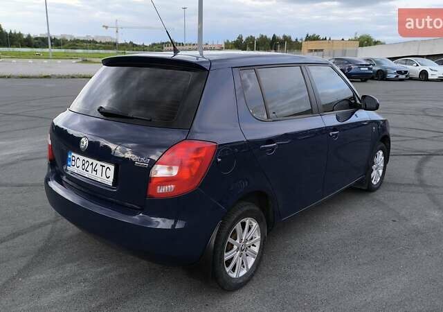 Синий Шкода Фабия, объемом двигателя 1.39 л и пробегом 101 тыс. км за 6300 $, фото 11 на Automoto.ua
