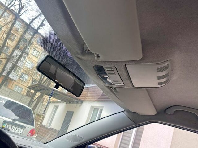 Синий Шкода Фабия, объемом двигателя 1.4 л и пробегом 200 тыс. км за 2750 $, фото 7 на Automoto.ua