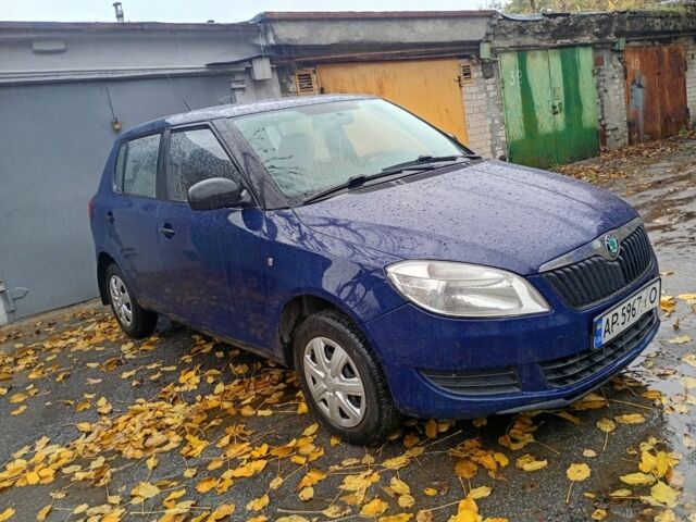 Шкода Фабия 2011 в Запорожье на Automoto.ua Синий Шкода Фабия, объемом двигателя 1.2 л и пробегом 220 тыс. км за 4450 $, фото 1 на Automoto.ua