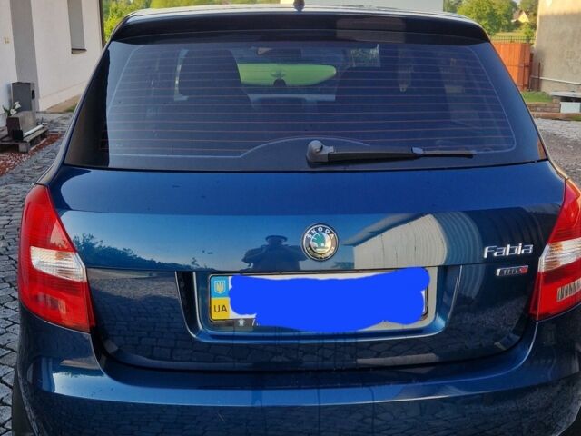Синій Шкода Фабія, об'ємом двигуна 1.2 л та пробігом 103 тис. км за 5500 $, фото 3 на Automoto.ua
