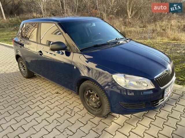 Синий Шкода Фабия, объемом двигателя 1.6 л и пробегом 241 тыс. км за 5100 $, фото 2 на Automoto.ua