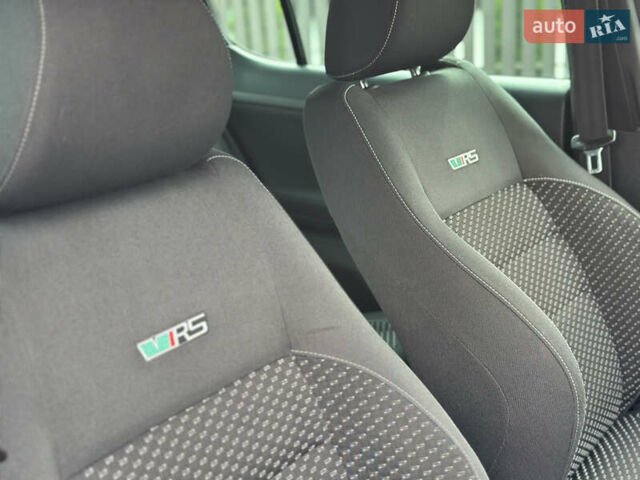 Синий Шкода Фабия, объемом двигателя 1.4 л и пробегом 212 тыс. км за 7950 $, фото 10 на Automoto.ua