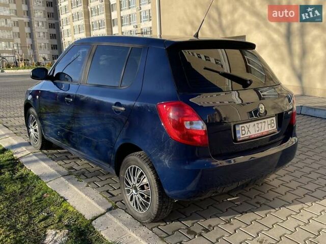 Синий Шкода Фабия, объемом двигателя 1.6 л и пробегом 241 тыс. км за 5100 $, фото 5 на Automoto.ua
