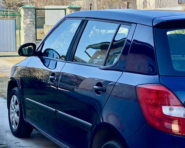Синій Шкода Фабія, об'ємом двигуна 1.2 л та пробігом 190 тис. км за 6100 $, фото 6 на Automoto.ua
