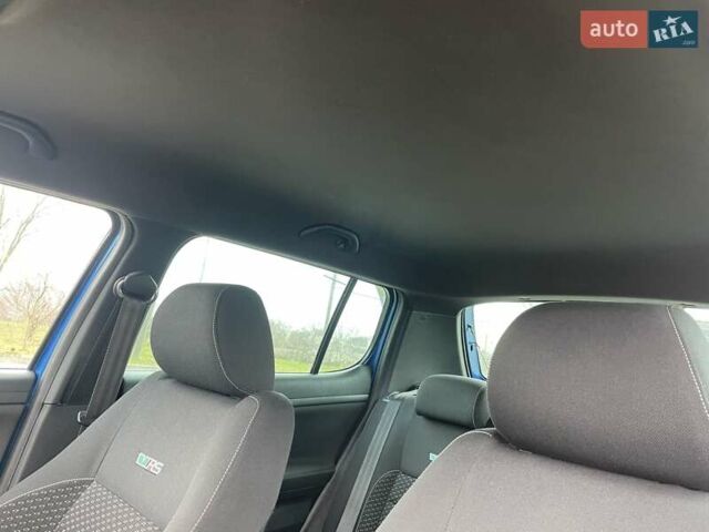 Синий Шкода Фабия, объемом двигателя 1.4 л и пробегом 142 тыс. км за 7899 $, фото 22 на Automoto.ua