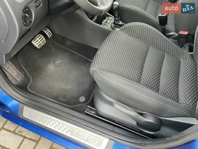 Синий Шкода Фабия, объемом двигателя 1.4 л и пробегом 142 тыс. км за 7899 $, фото 15 на Automoto.ua
