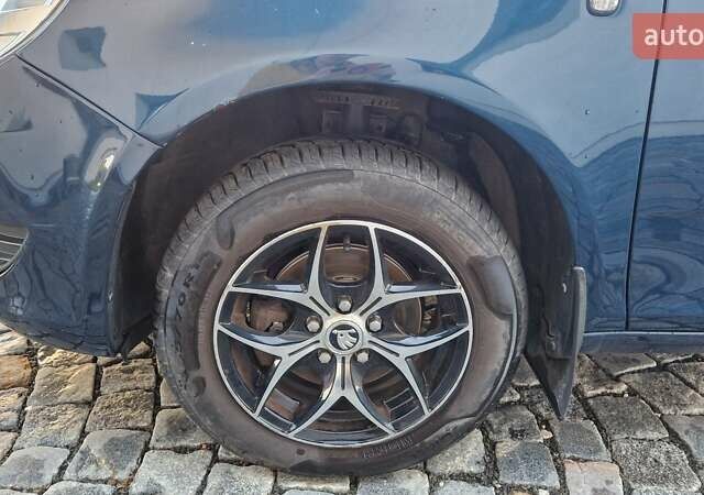 Синий Шкода Фабия, объемом двигателя 1.2 л и пробегом 103 тыс. км за 5300 $, фото 11 на Automoto.ua