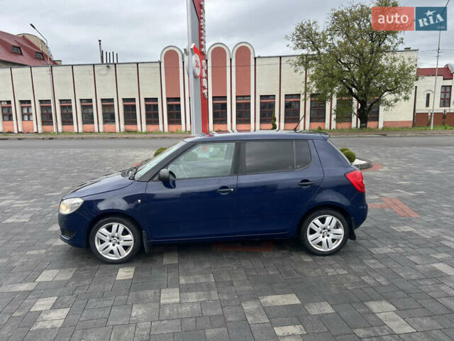 Синій Шкода Фабія, об'ємом двигуна 1.2 л та пробігом 208 тис. км за 5199 $, фото 8 на Automoto.ua
