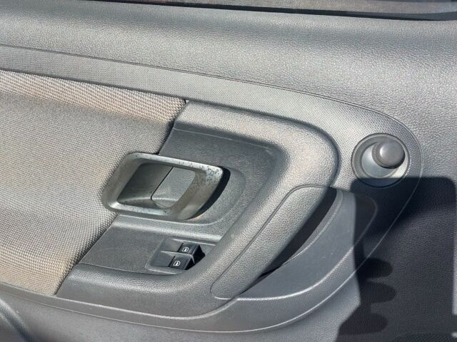 Синій Шкода Фабія, об'ємом двигуна 1.2 л та пробігом 15 тис. км за 4650 $, фото 2 на Automoto.ua