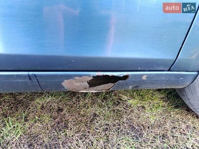 Синій Шкода Фабія, об'ємом двигуна 1.6 л та пробігом 345 тис. км за 5200 $, фото 14 на Automoto.ua