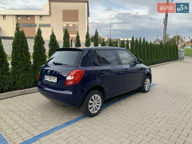Синий Шкода Фабия, объемом двигателя 1.39 л и пробегом 186 тыс. км за 6200 $, фото 6 на Automoto.ua