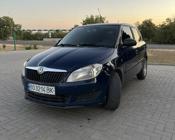 Шкода Фабия 2012 в Новой Одессе на Automoto.ua Синий Шкода Фабия, объемом двигателя 1.6 л и пробегом 280 тыс. км за 5000 $, фото 2 на Automoto.ua