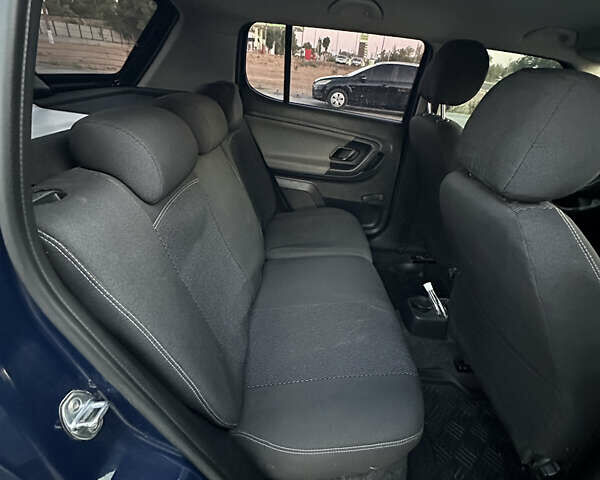 Шкода Фабия 2012 в Новой Одессе на Automoto.ua Синий Шкода Фабия, объемом двигателя 1.6 л и пробегом 280 тыс. км за 5000 $, фото 6 на Automoto.ua