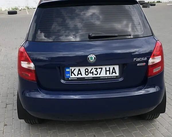 Синий Шкода Фабия, объемом двигателя 1.2 л и пробегом 0 тыс. км за 9500 $, фото 2 на Automoto.ua