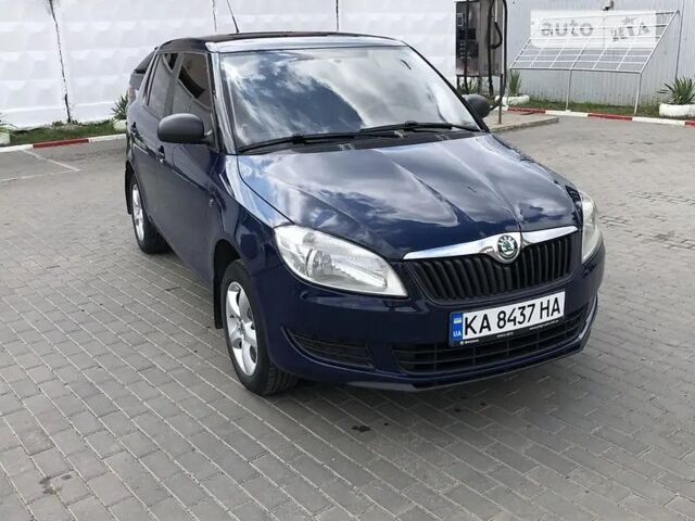 Синий Шкода Фабия, объемом двигателя 1.2 л и пробегом 0 тыс. км за 9500 $, фото 5 на Automoto.ua
