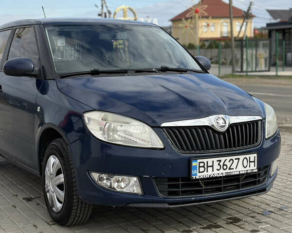 Синій Шкода Фабія, об'ємом двигуна 1.39 л та пробігом 285 тис. км за 2999 $, фото 5 на Automoto.ua
