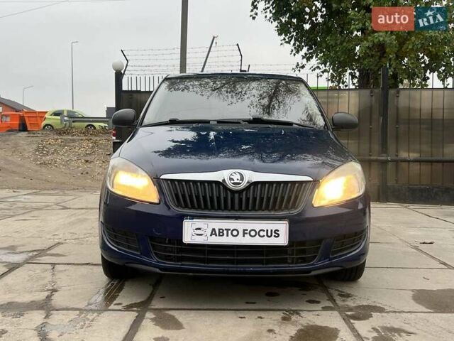 Синий Шкода Фабия, объемом двигателя 1.2 л и пробегом 116 тыс. км за 4490 $, фото 1 на Automoto.ua