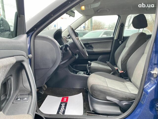 Синій Шкода Фабія, об'ємом двигуна 1.4 л та пробігом 283 тис. км за 5790 $, фото 9 на Automoto.ua