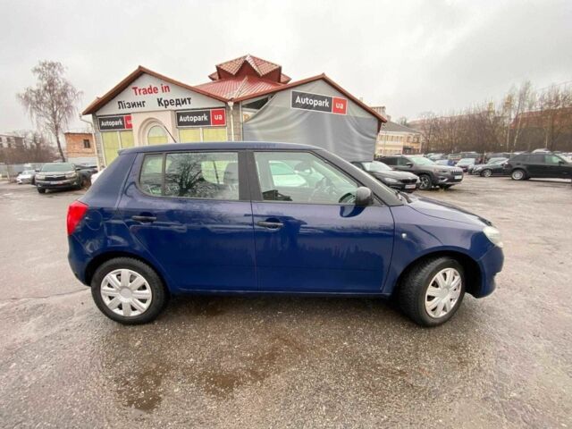 Синій Шкода Фабія, об'ємом двигуна 1.4 л та пробігом 283 тис. км за 5790 $, фото 5 на Automoto.ua