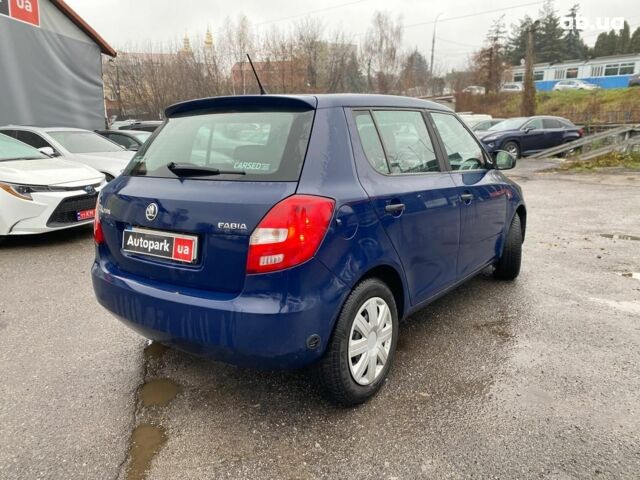 Синій Шкода Фабія, об'ємом двигуна 1.4 л та пробігом 283 тис. км за 5790 $, фото 6 на Automoto.ua