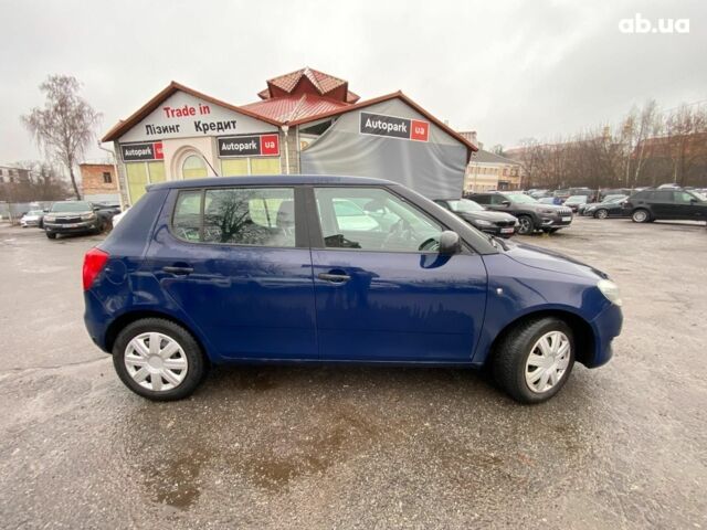 Синій Шкода Фабія, об'ємом двигуна 1.4 л та пробігом 283 тис. км за 5790 $, фото 5 на Automoto.ua