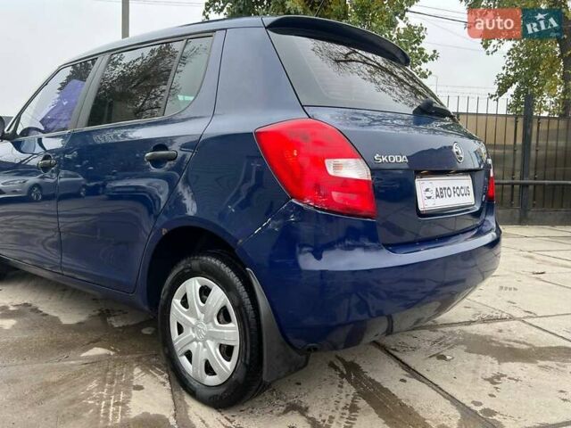 Синий Шкода Фабия, объемом двигателя 1.2 л и пробегом 116 тыс. км за 4490 $, фото 7 на Automoto.ua