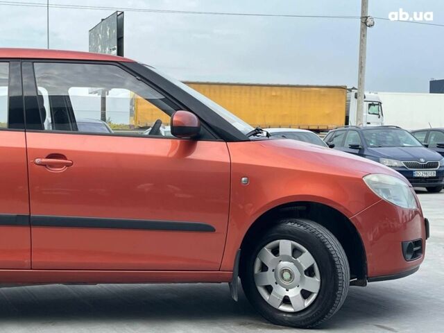 Синій Шкода Фабія, об'ємом двигуна 1.4 л та пробігом 177 тис. км за 4290 $, фото 3 на Automoto.ua