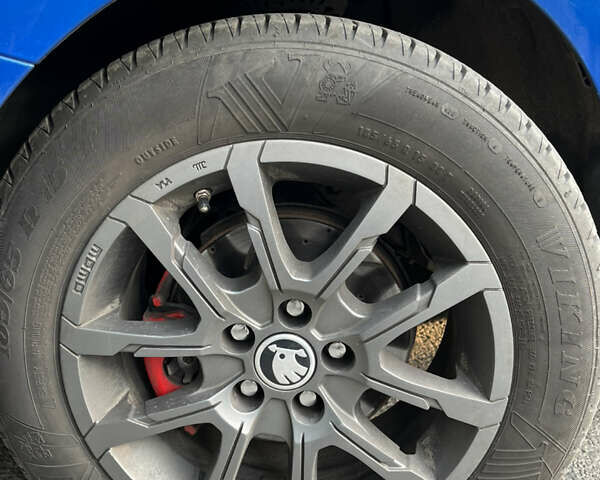 Синий Шкода Фабия, объемом двигателя 1 л и пробегом 102 тыс. км за 9500 $, фото 13 на Automoto.ua