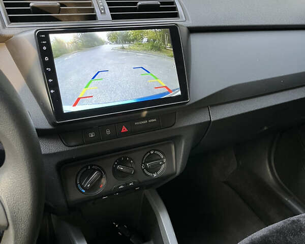 Синий Шкода Фабия, объемом двигателя 1 л и пробегом 102 тыс. км за 9500 $, фото 10 на Automoto.ua