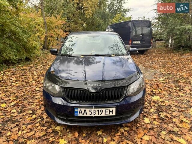 Шкода Фабия 2016 в Киеве на Automoto.ua Синий Шкода Фабия, объемом двигателя 1.2 л и пробегом 239 тыс. км за 3850 $, фото 1 на Automoto.ua