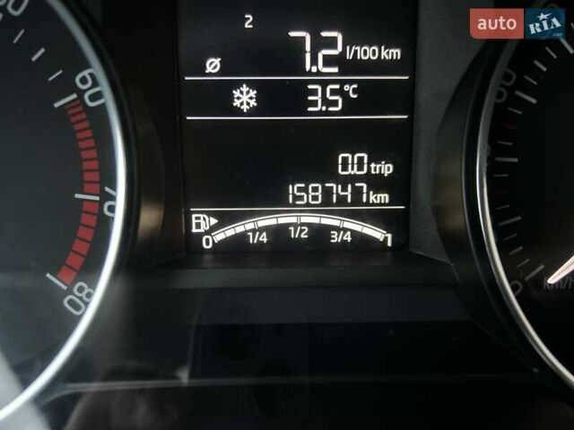 Синій Шкода Фабія, об'ємом двигуна 1.2 л та пробігом 157 тис. км за 7800 $, фото 3 на Automoto.ua