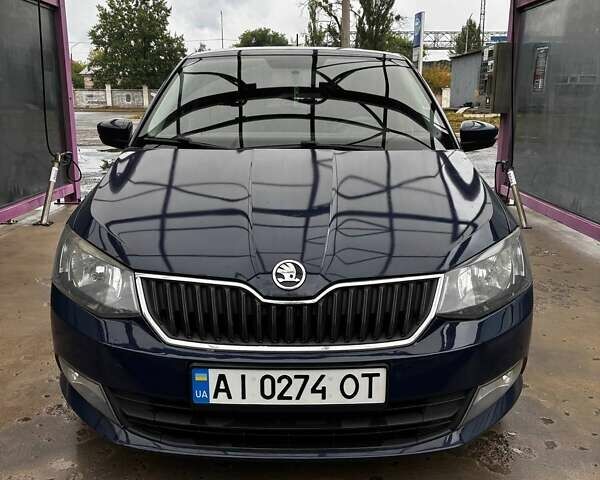 Синий Шкода Фабия, объемом двигателя 1.2 л и пробегом 200 тыс. км за 5700 $, фото 1 на Automoto.ua