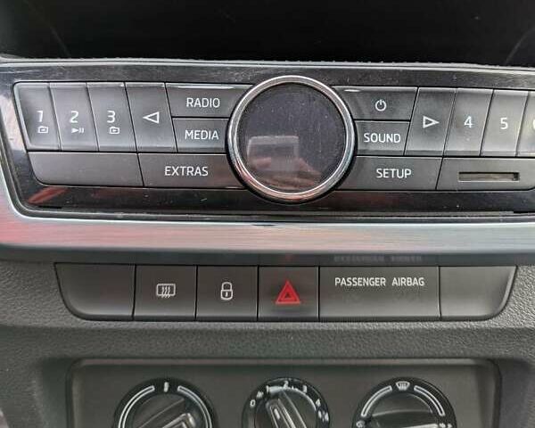 Шкода Фабия 2016 в Львове на Automoto.ua Синий Шкода Фабия, объемом двигателя 1.2 л и пробегом 242 тыс. км за 5500 $, фото 11 на Automoto.ua