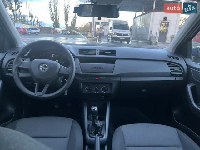Шкода Фабія 2016 у Вінниці на Automoto.ua Синій Шкода Фабія, об'ємом двигуна 1 л та пробігом 99 тис. км за 6400 $, фото 10 на Automoto.ua