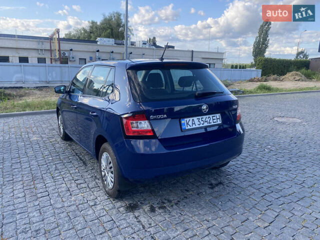 Синий Шкода Фабия, объемом двигателя 1.2 л и пробегом 119 тыс. км за 7150 $, фото 19 на Automoto.ua